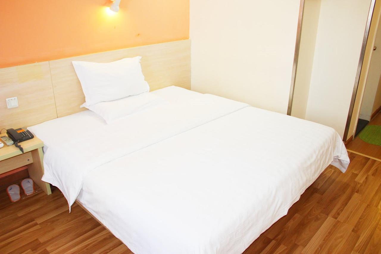 7Days Inn West Liaoyang Road Carrefour Циндао Екстериор снимка